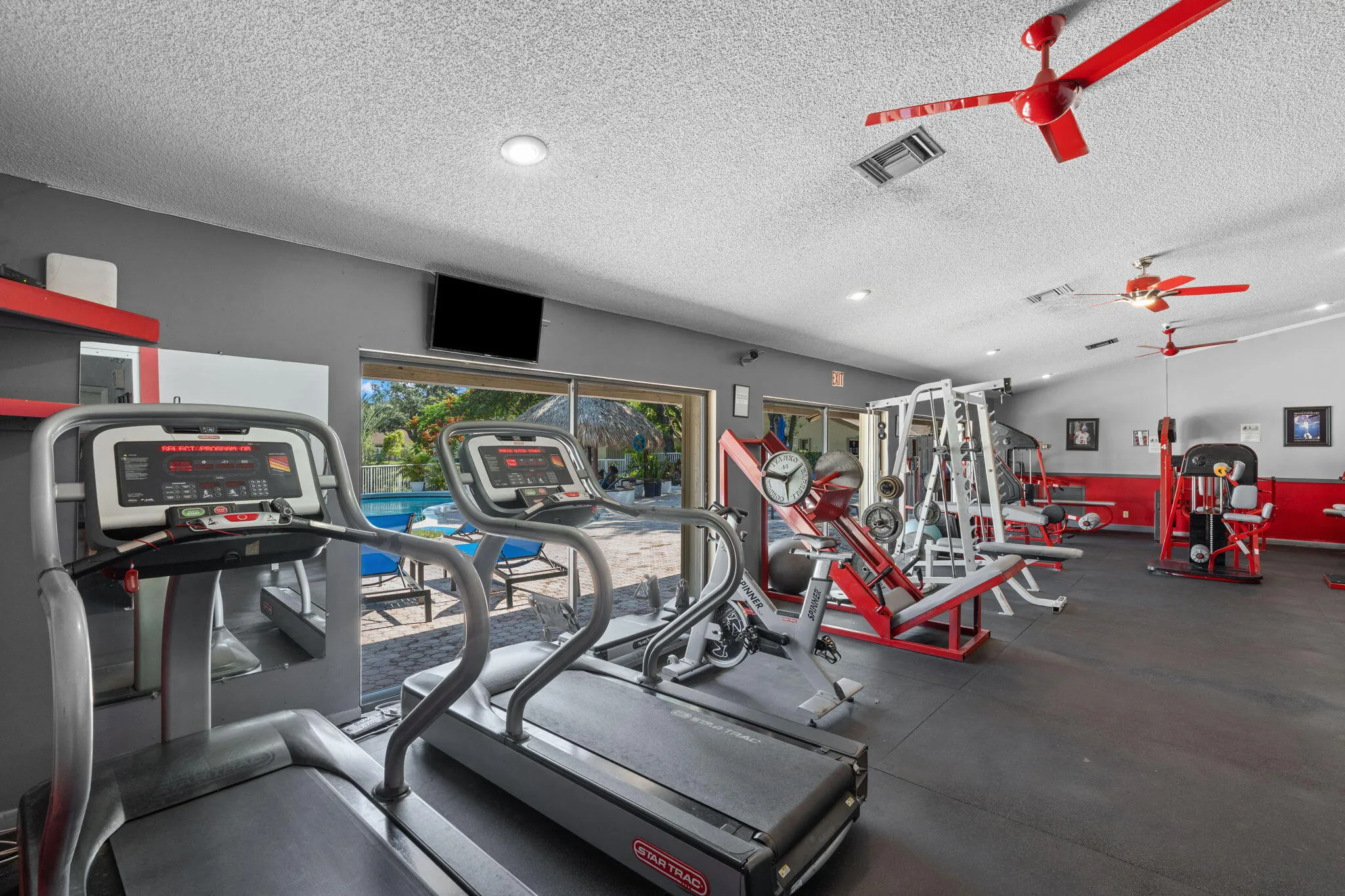 ONSITE FITNESS CENTER