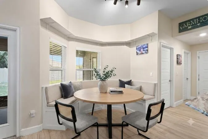 Virtually staged- breakfast nook