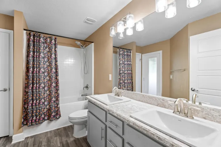 Bathroom 2