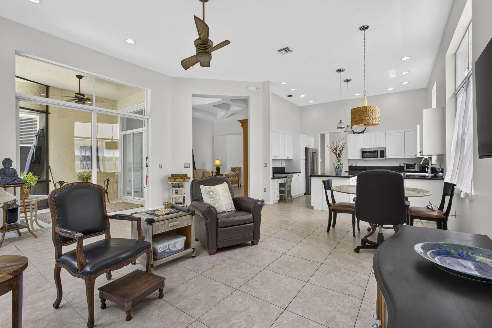 25-web-or-mls-BS1A2220