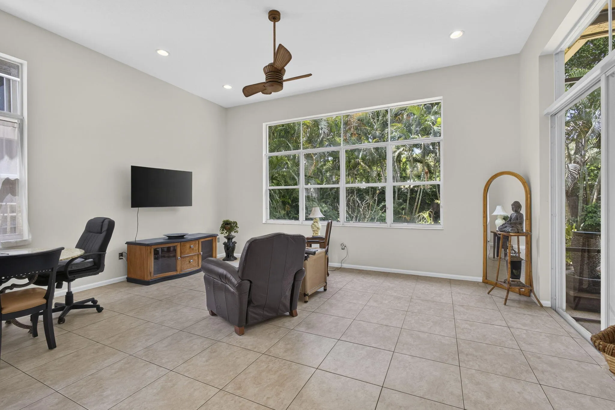 27-web-or-mls-BS1A2230