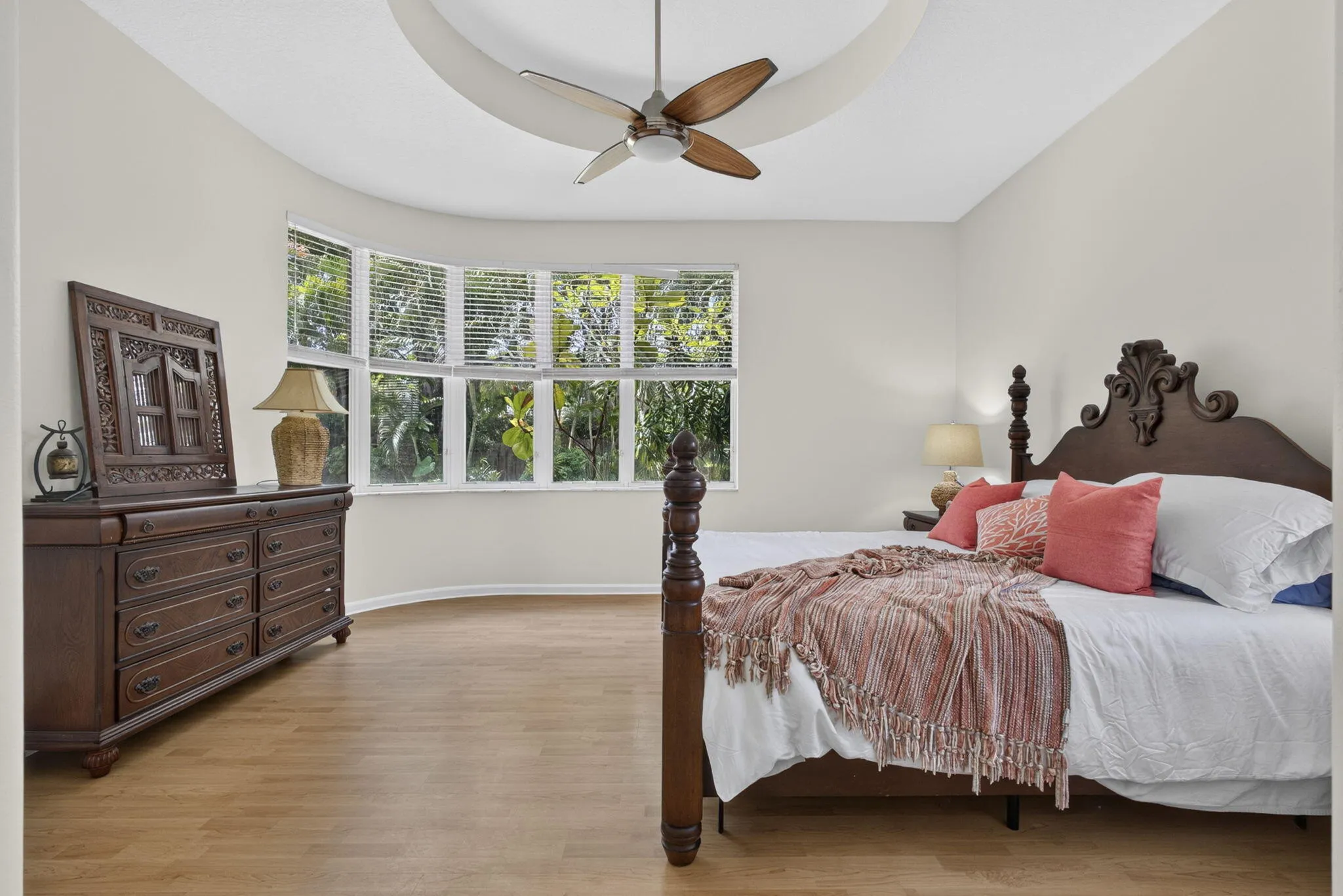 34-web-or-mls-BS1A2272