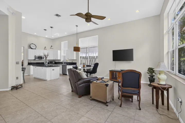 26-web-or-mls-BS1A2222