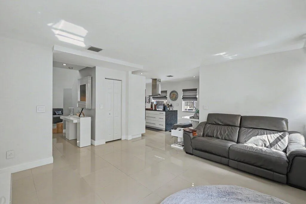 Entertaining room
