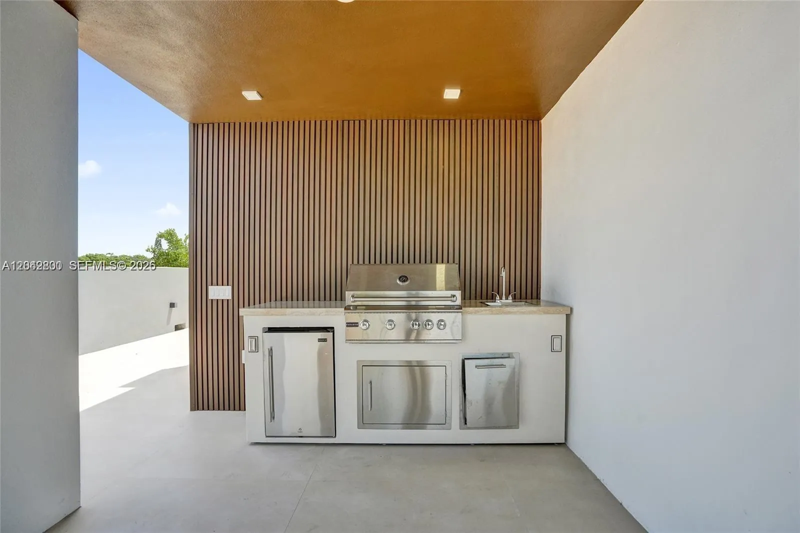 Property photo 64