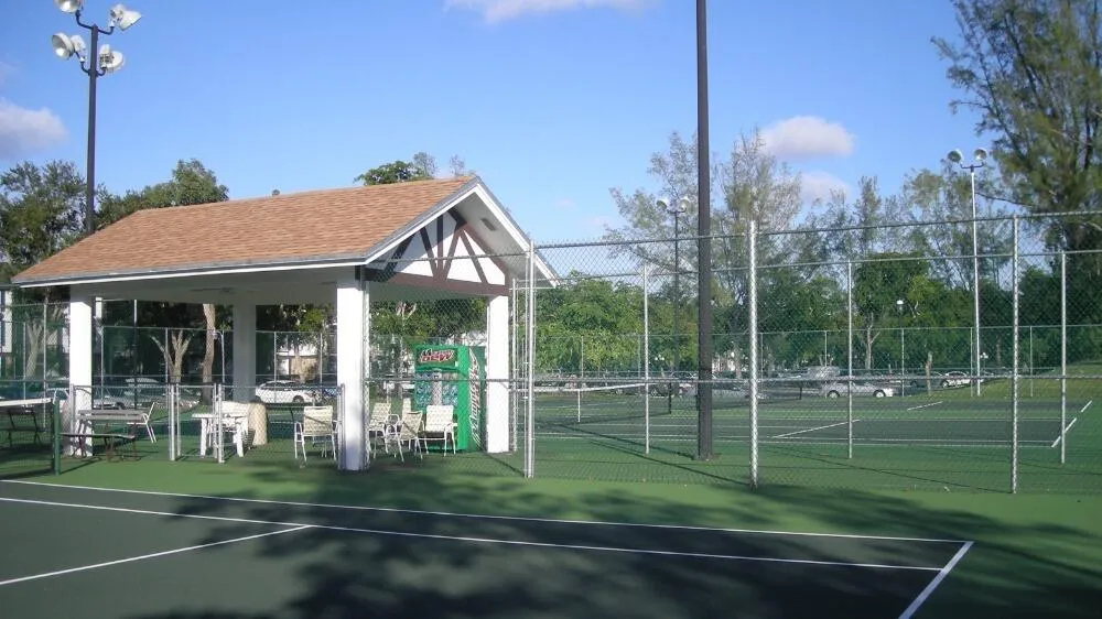 Tennis