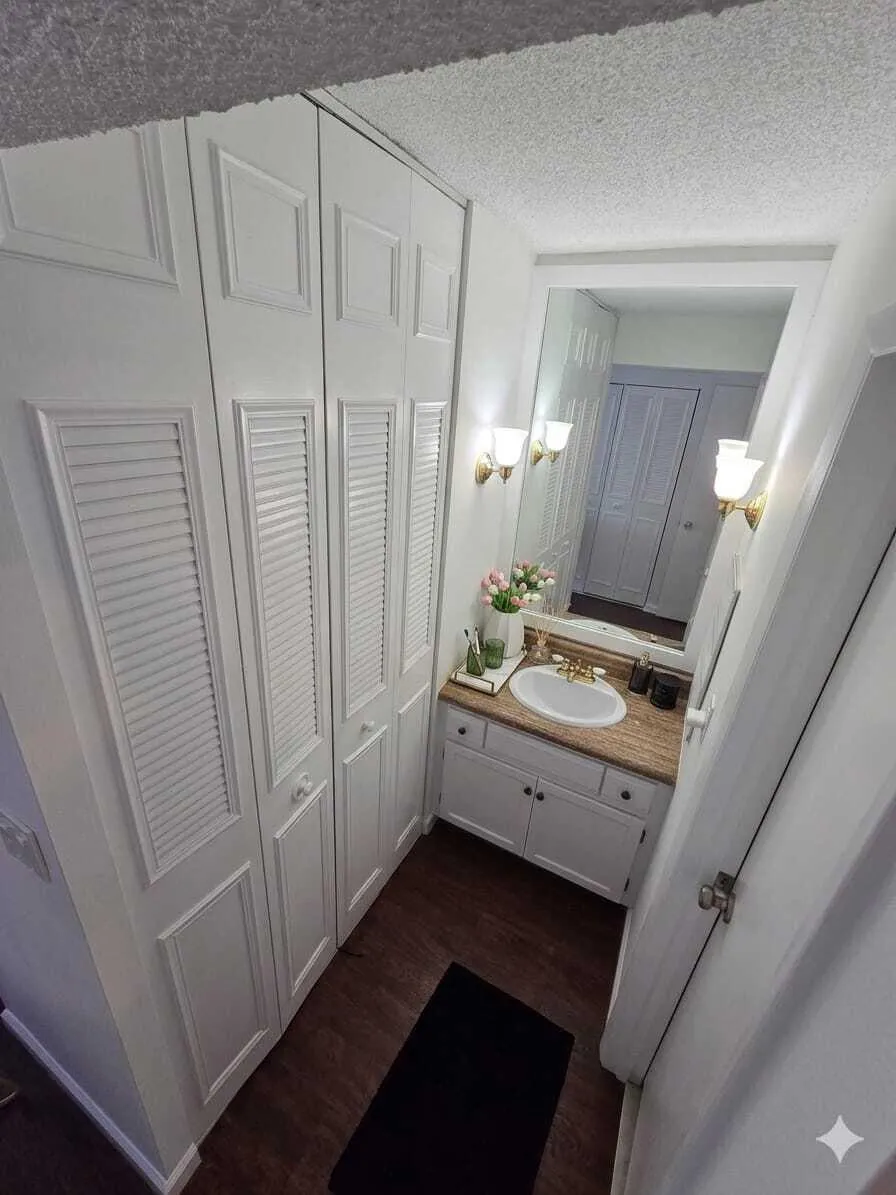 Primary wash area