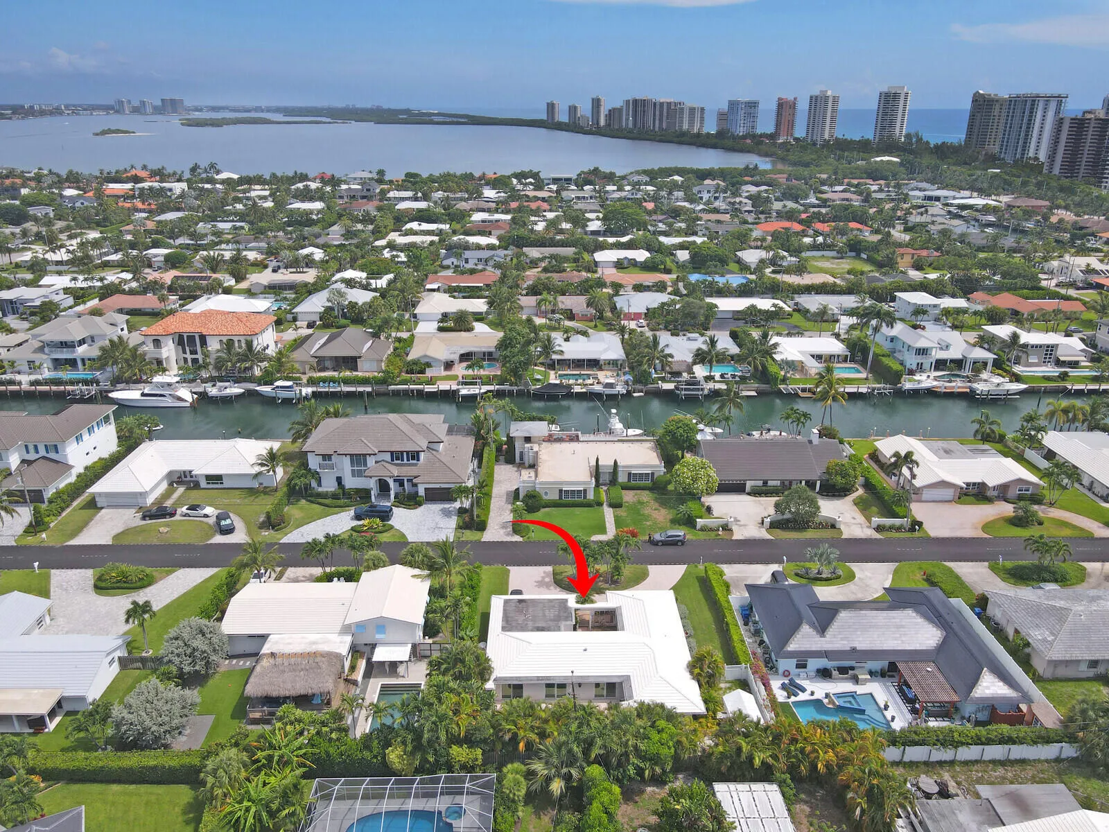 1211 bimini aerial