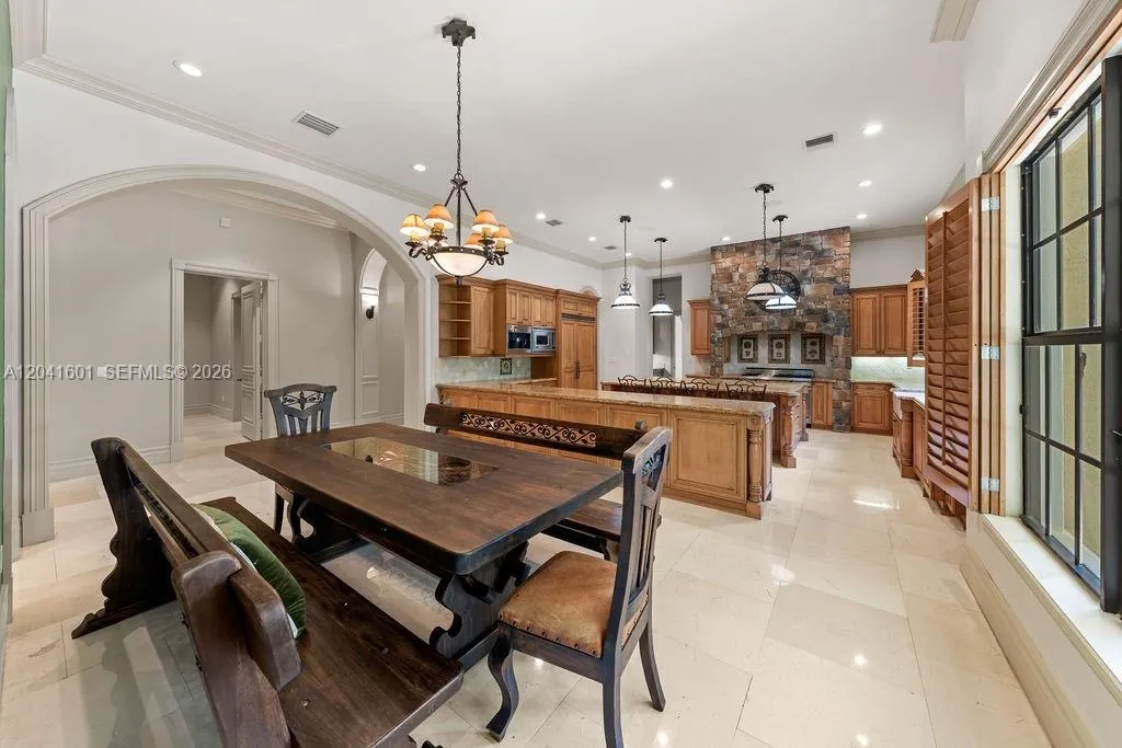 Property photo 172