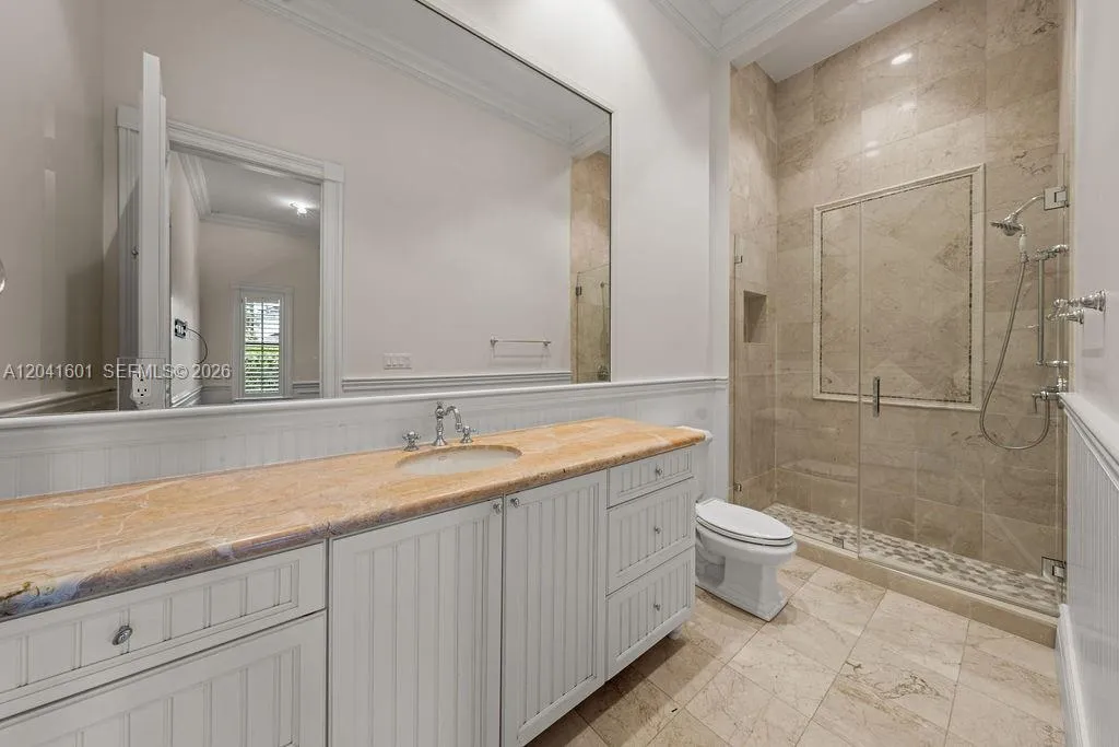 Property photo 100