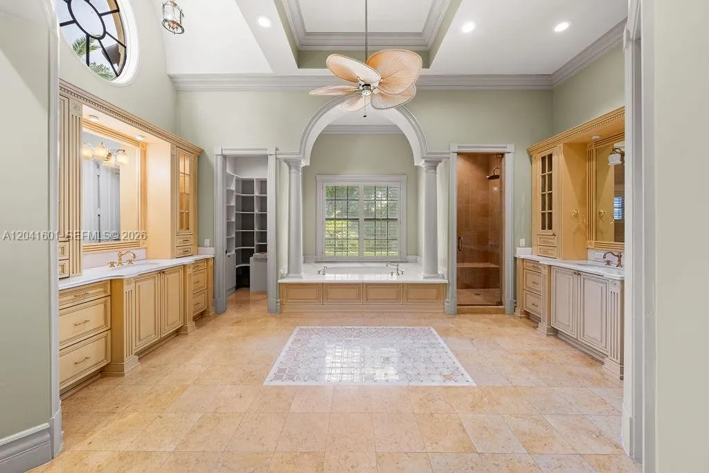 Property photo 76