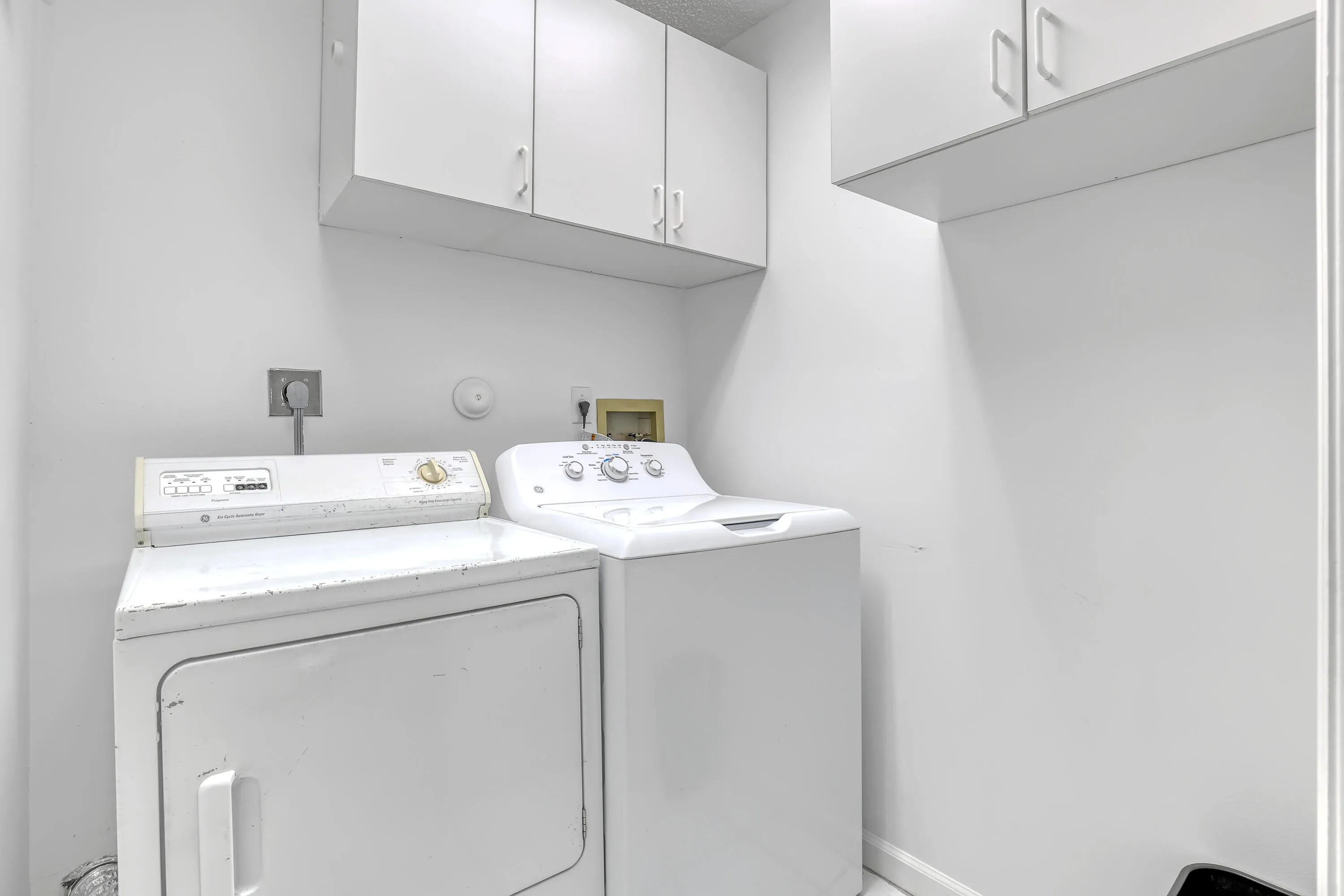 Interior laundry room