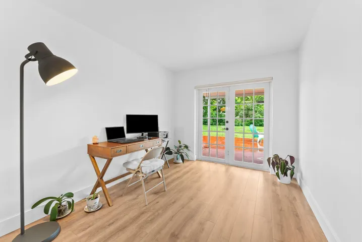 Office Space/Den