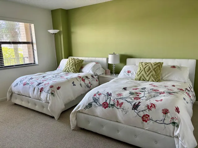 Second bedroom
