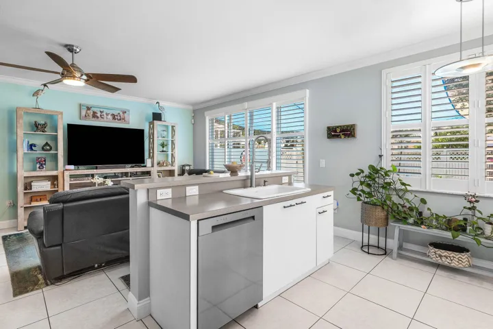 019-7819OakGroveCircle-LakeWorth-FL-3346