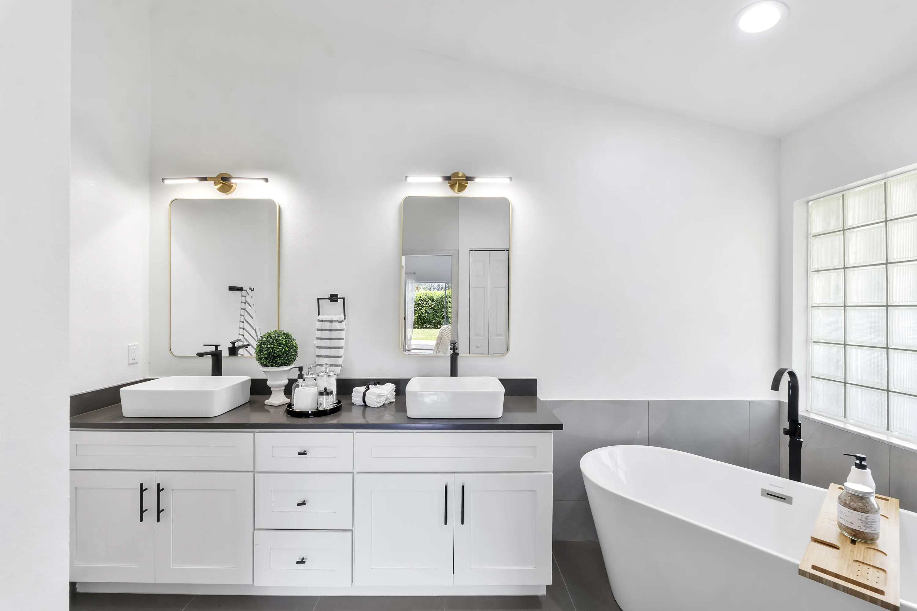 7629 Doubleton Dr_024