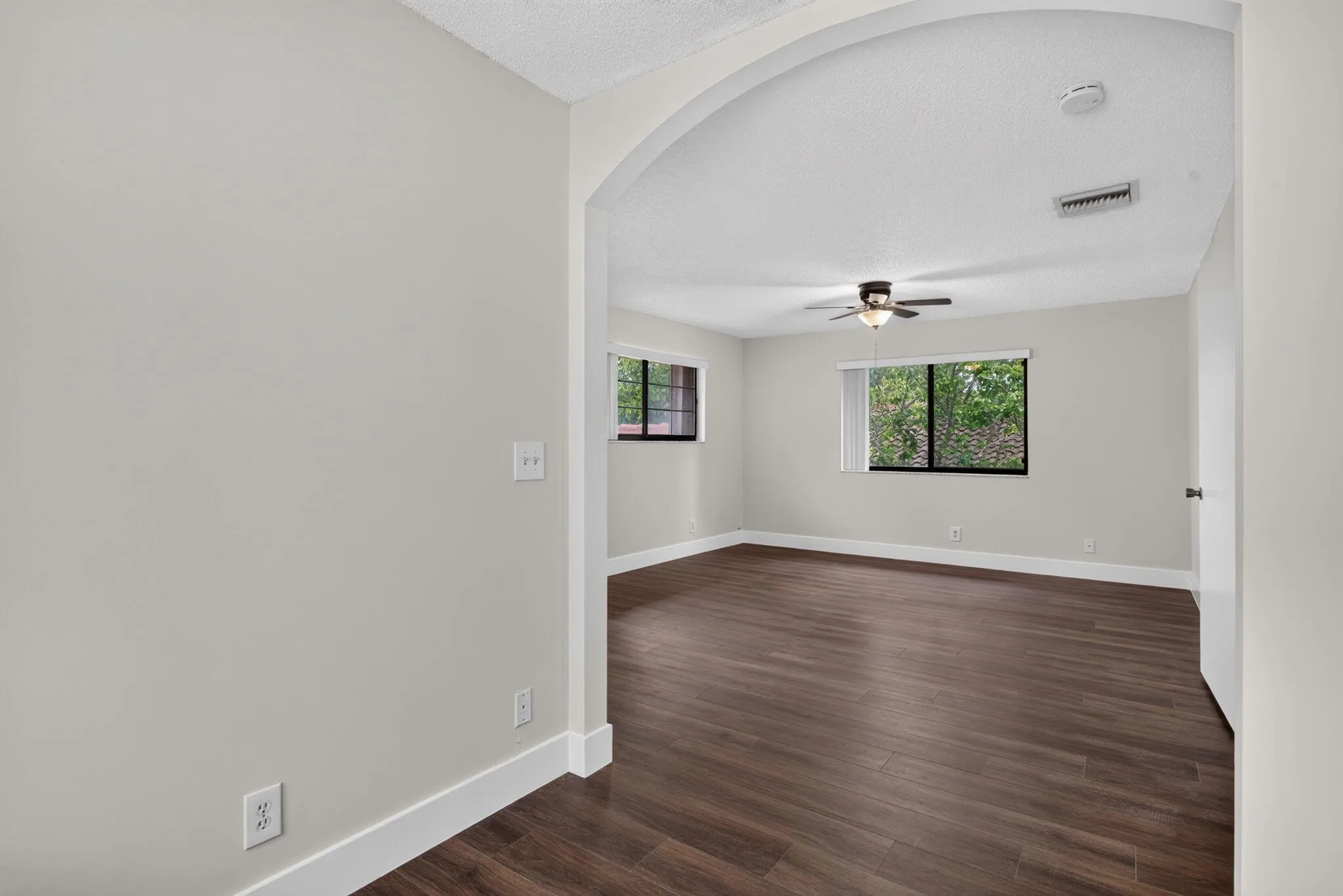 36-web-or-mls-587-0259