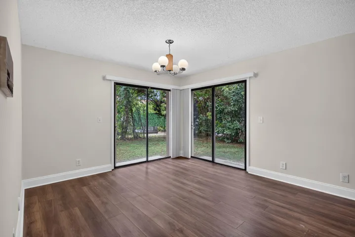 18-web-or-mls-587-0162