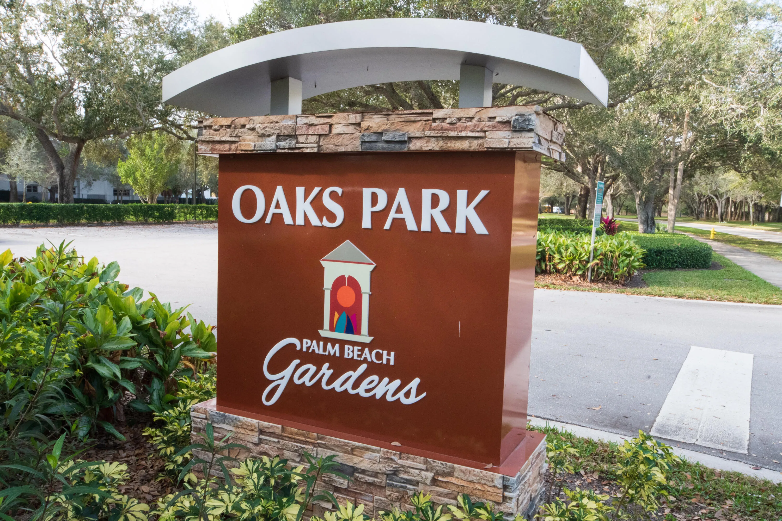 204 Silverleaf Oak Court-19