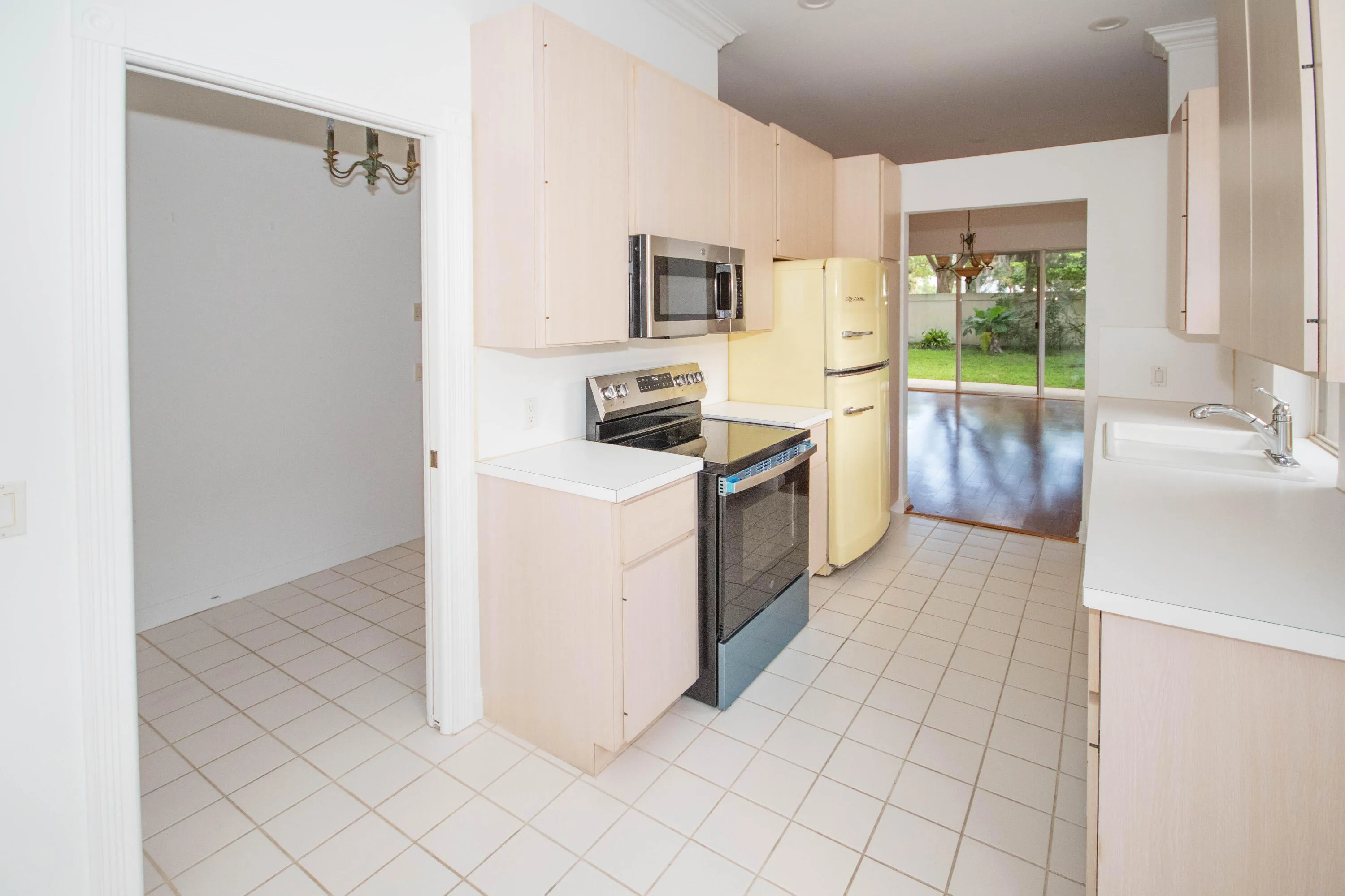 291 East Tall Oaks Circle-6