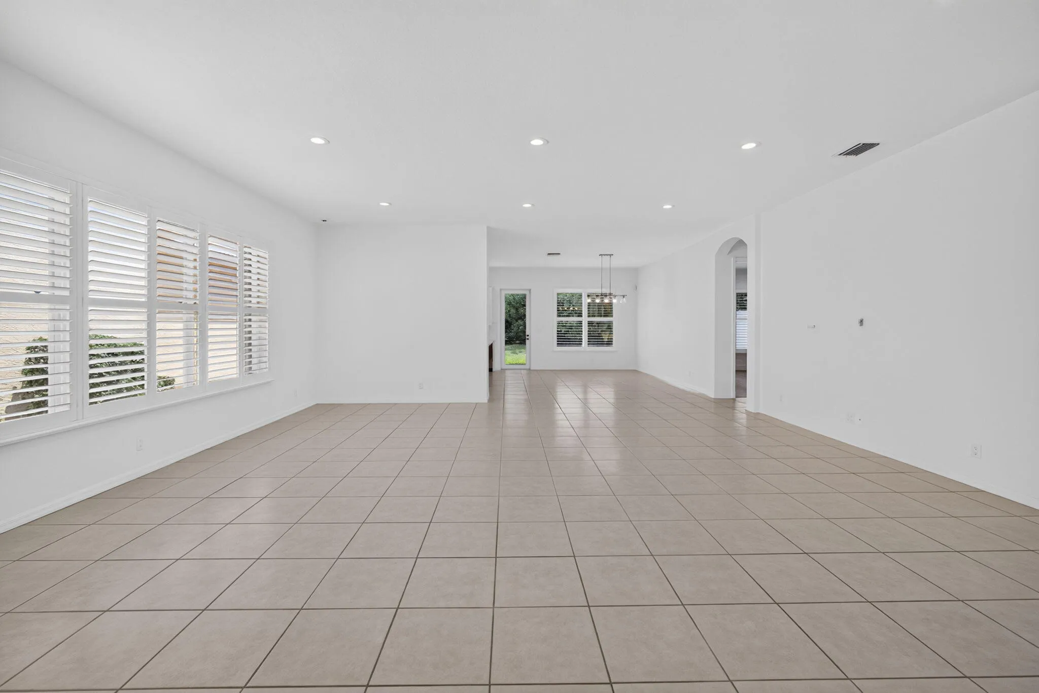 19-web-or-mls-5D1A8867