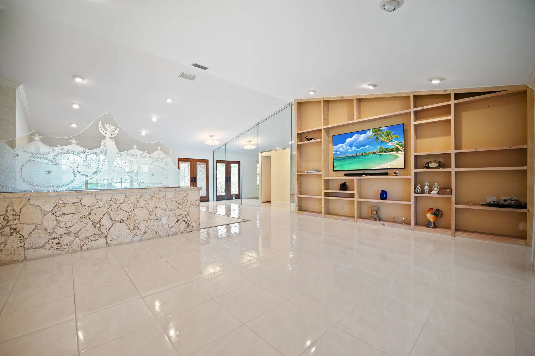 9-web-or-mls-10801-nw-7th-st