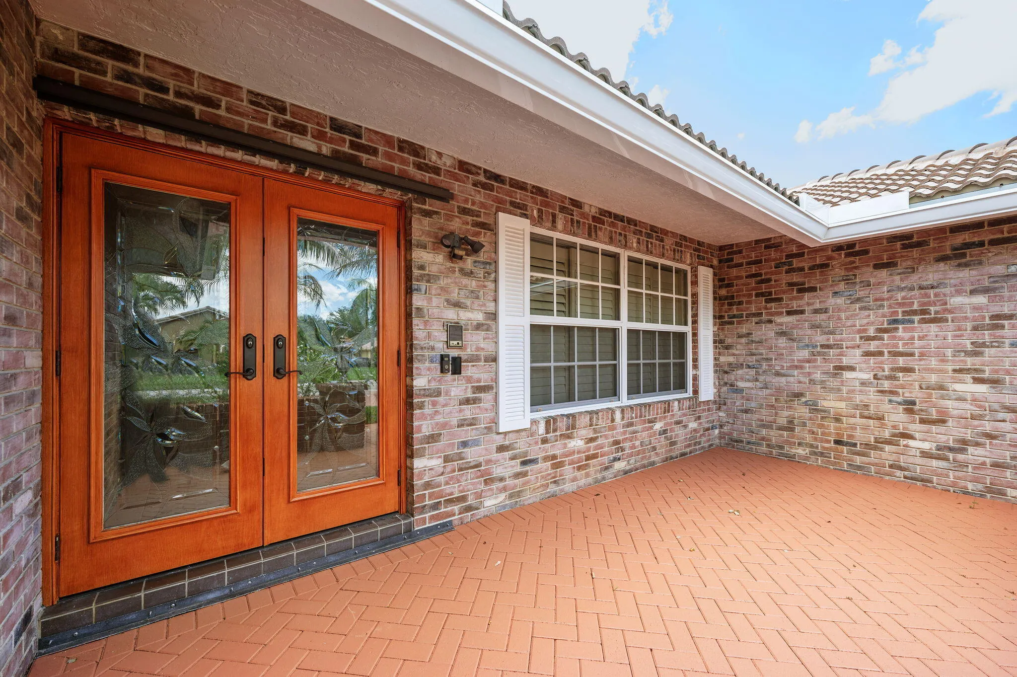 3-web-or-mls-10801-nw-7th-st