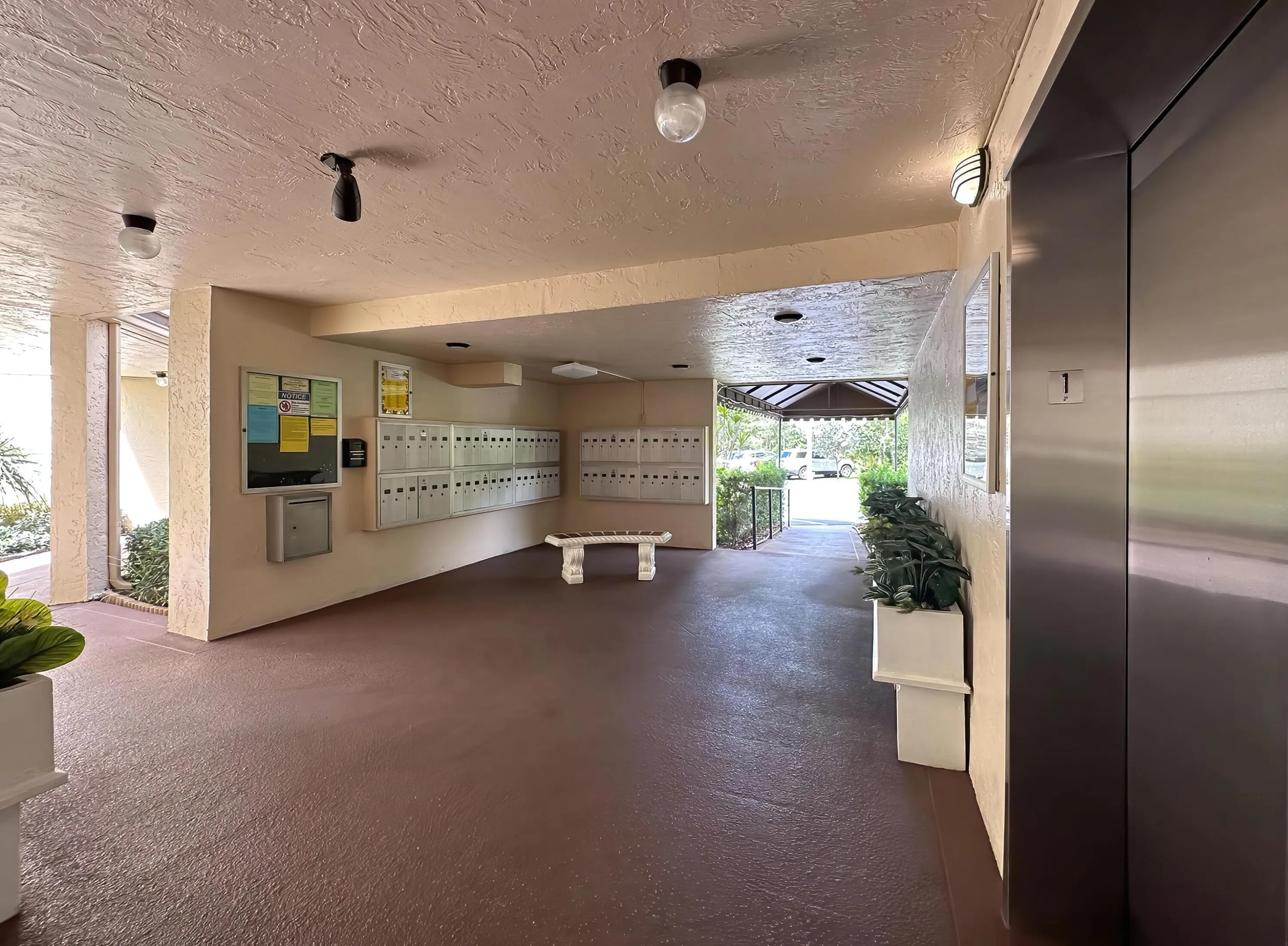 ENTRY FOYER