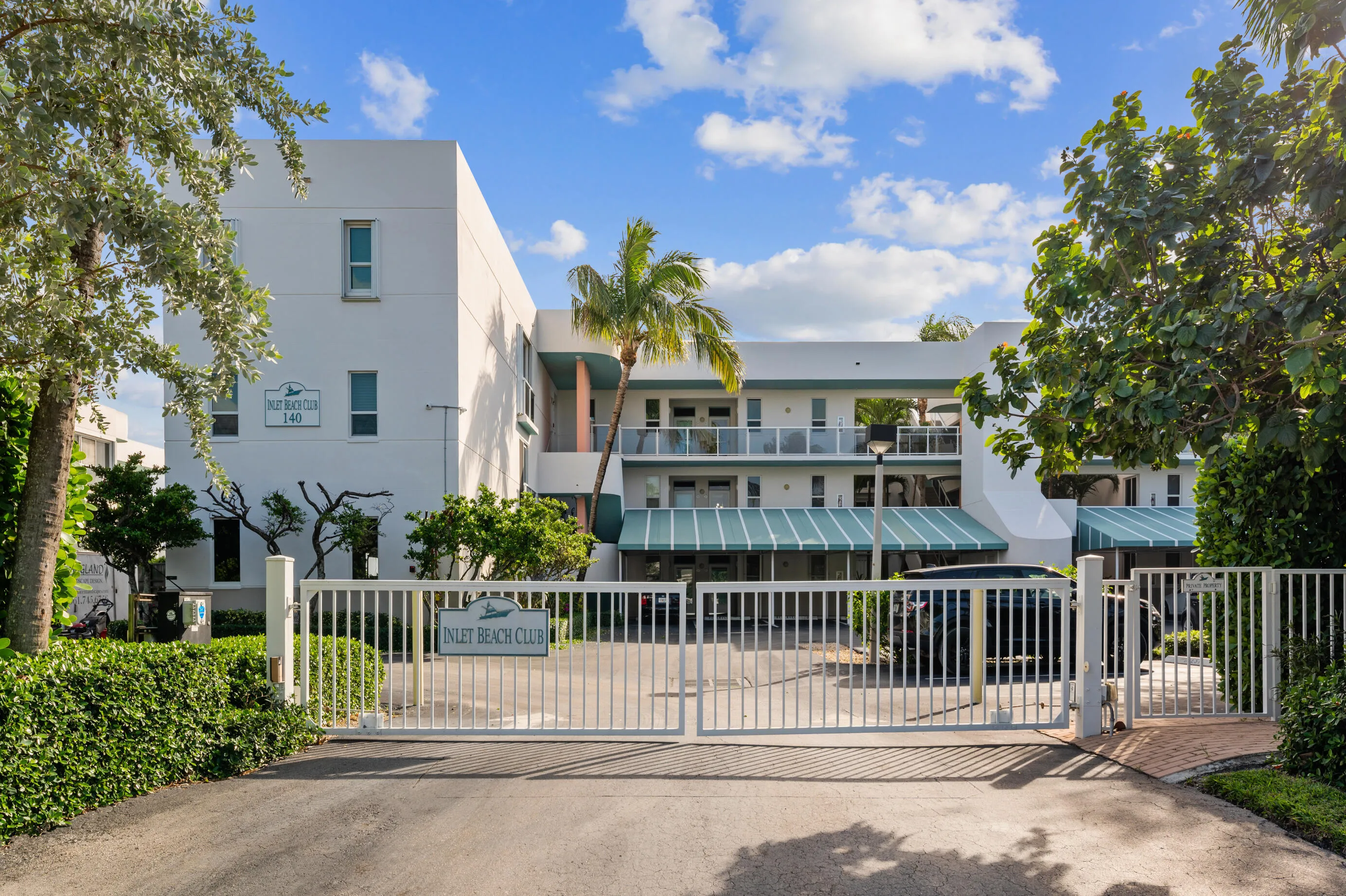 140 Inlet Way front view from street