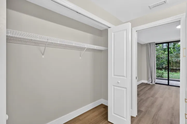 MASTER BEDROOM CLOSET