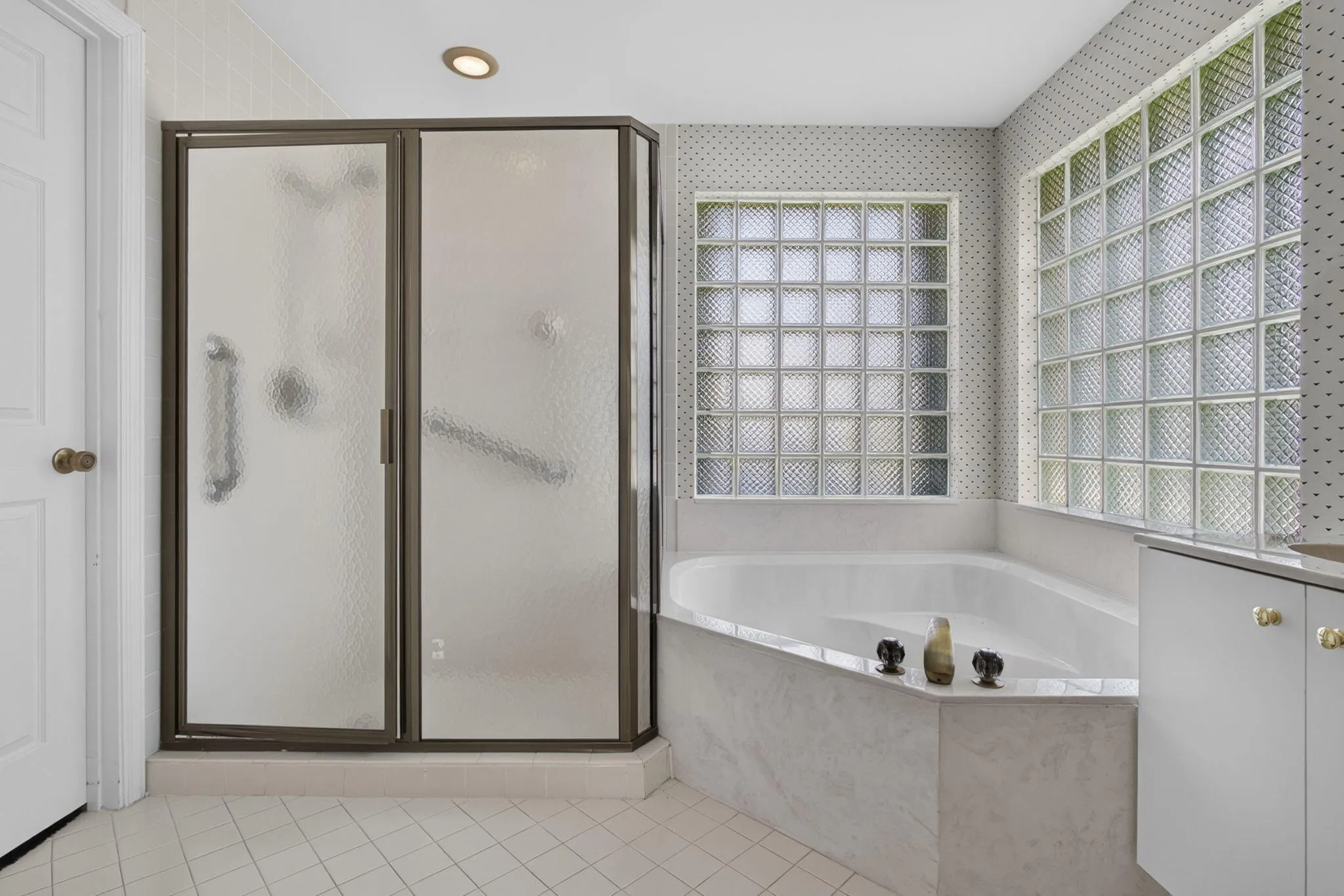 23-web-or-mls-BS1A5292