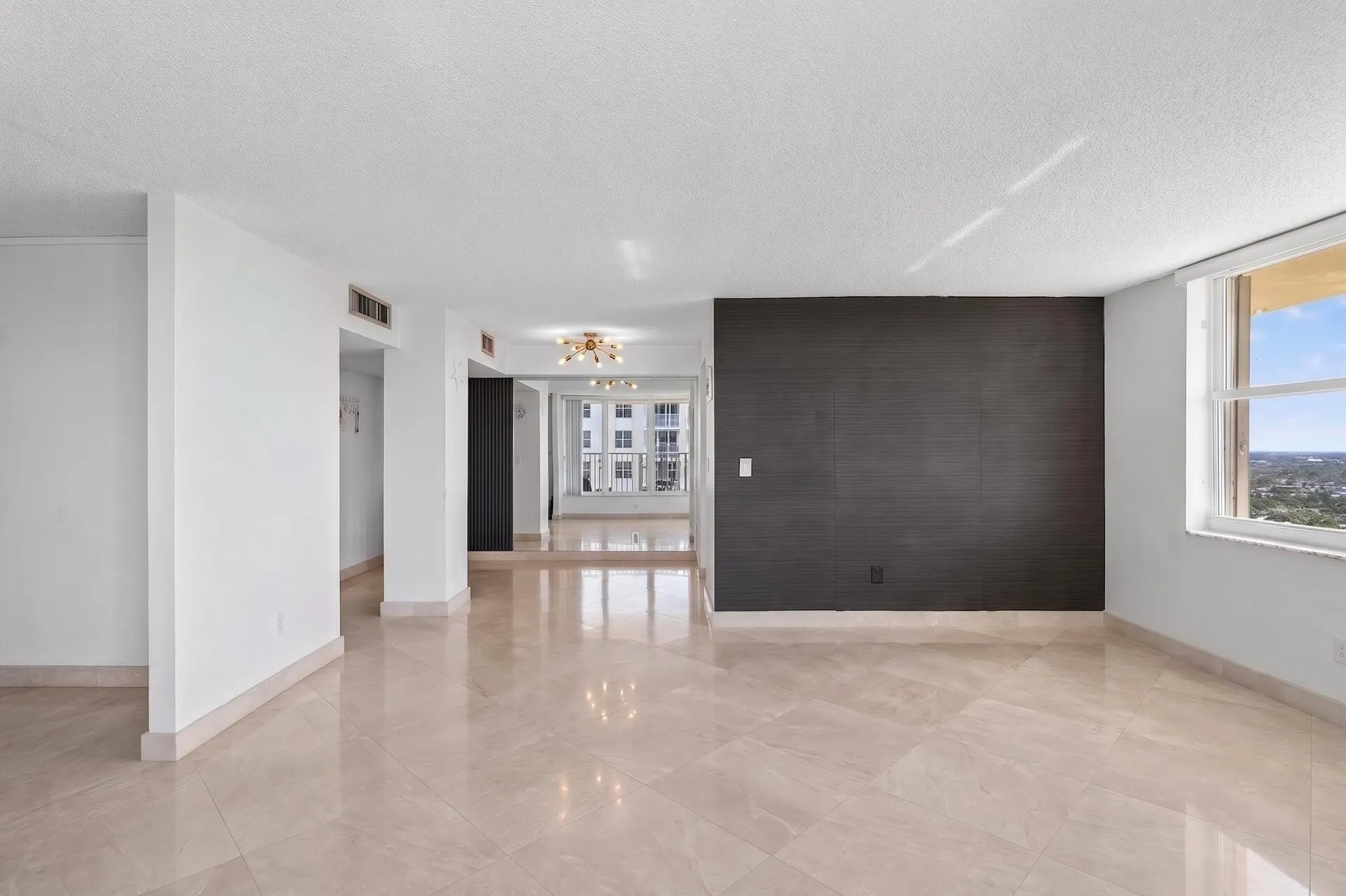LIVING AREA-3