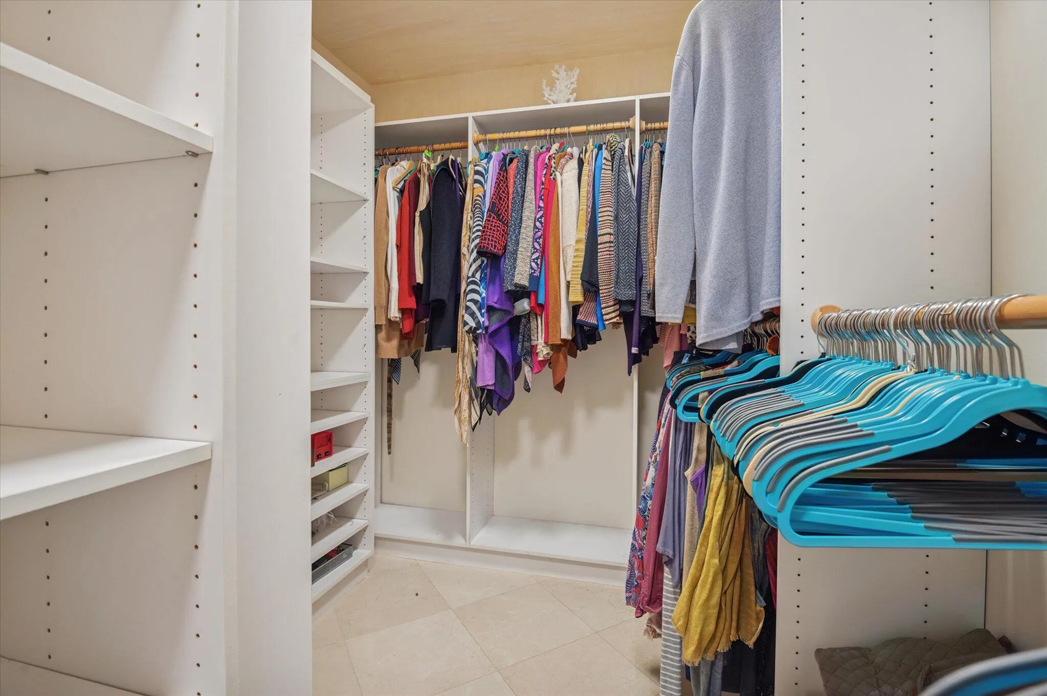 Closets All Outfitted