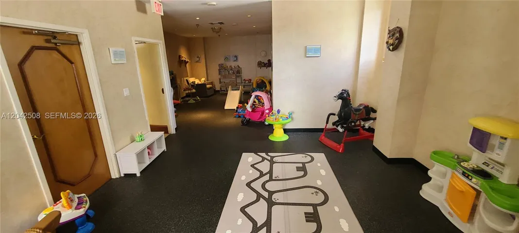 Kids play room