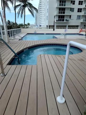 Jacuzzi and L Pool