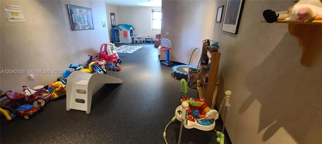 Kids play room