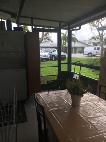 Photo 34