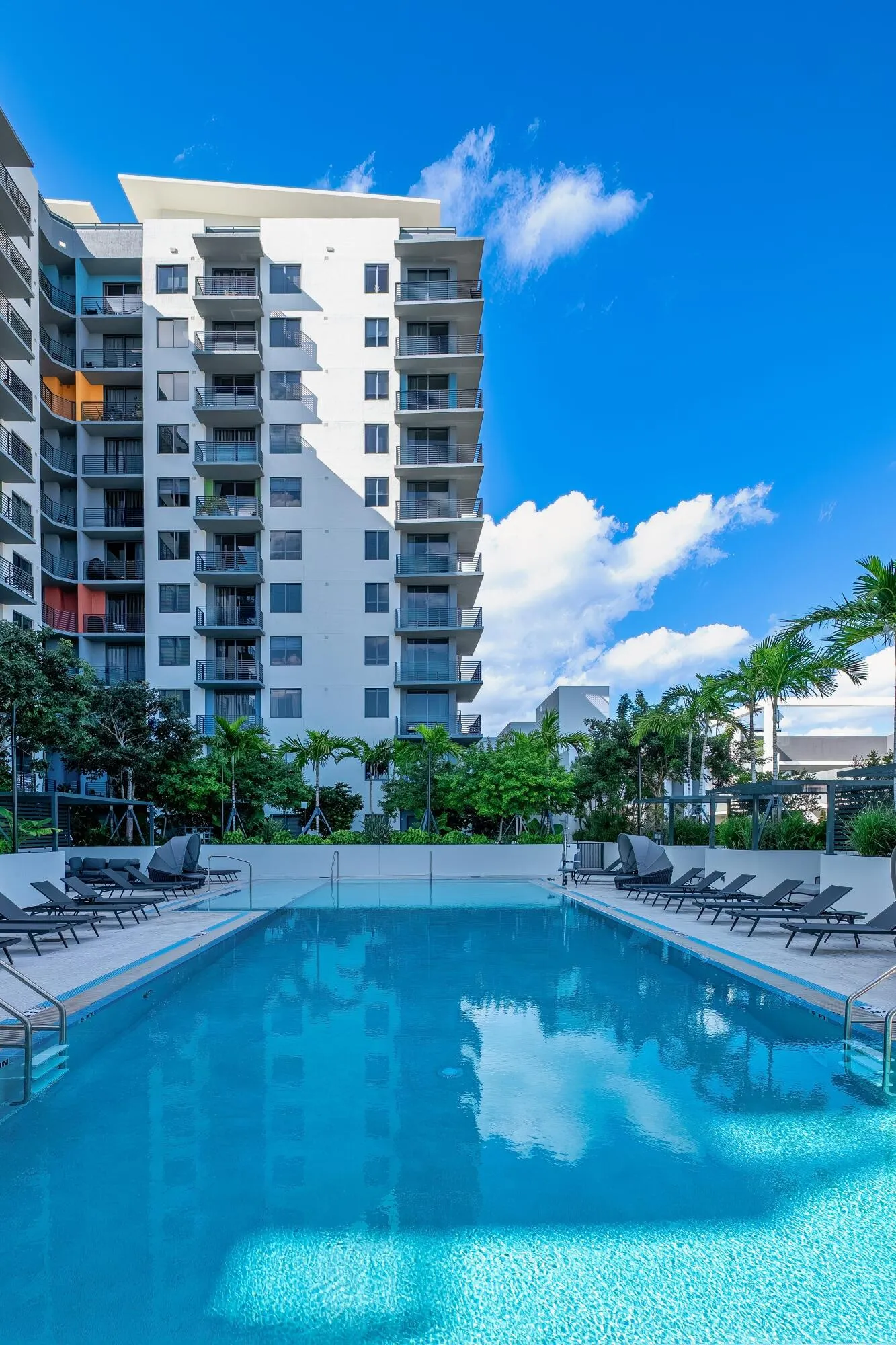304-Pool-Area