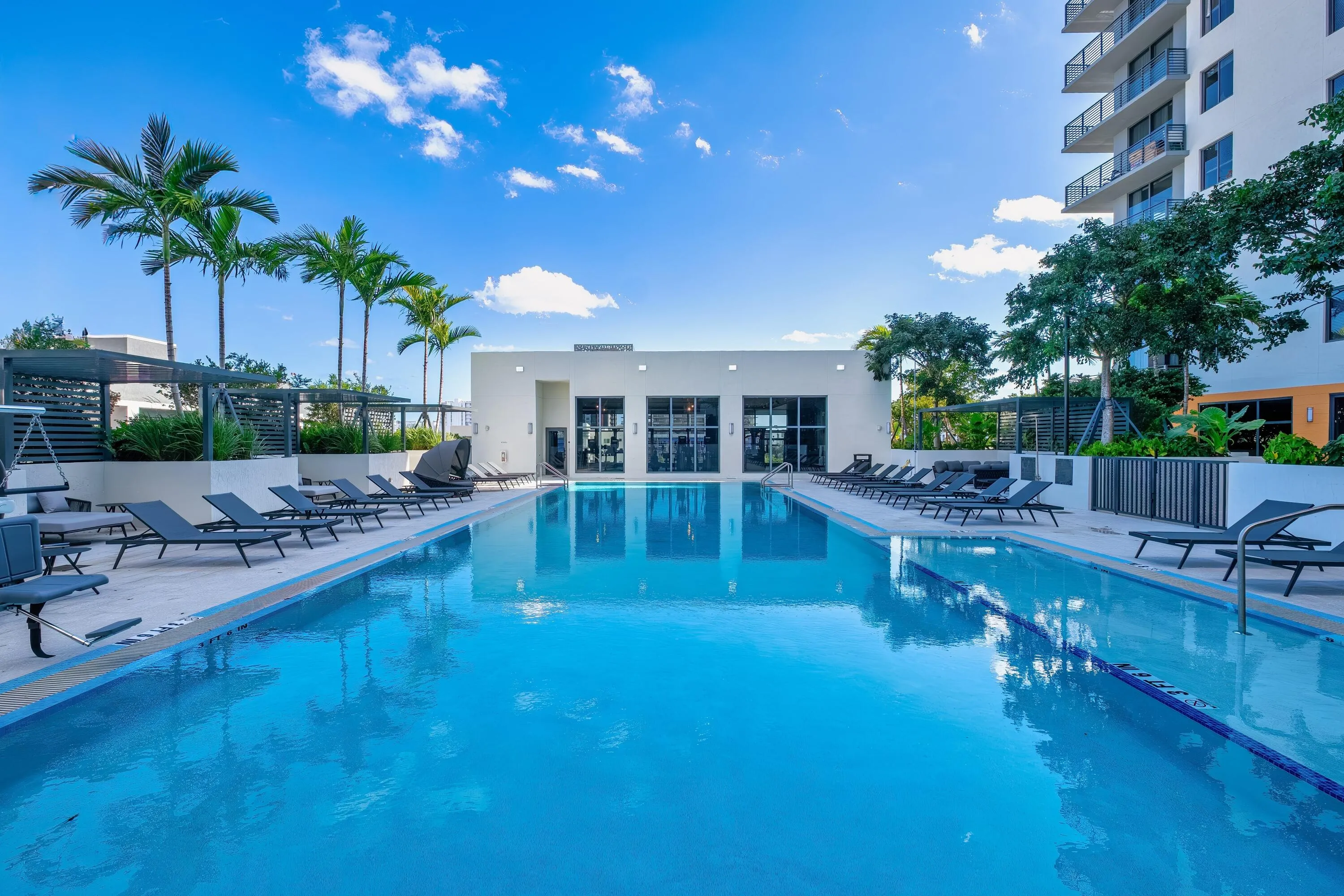 290-Pool-Area
