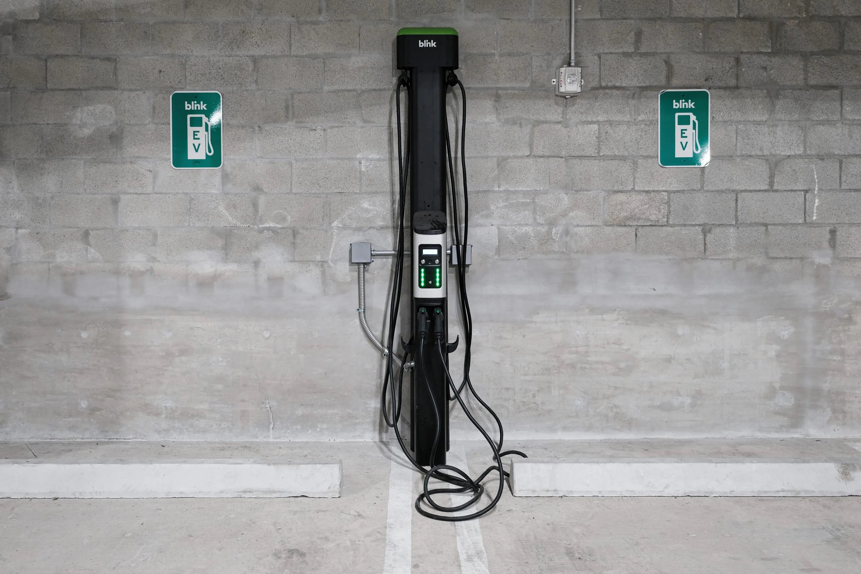 095-Electric-Charging