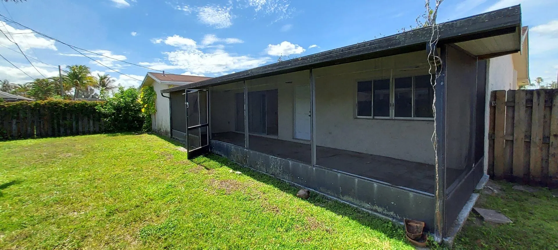 photos_rear