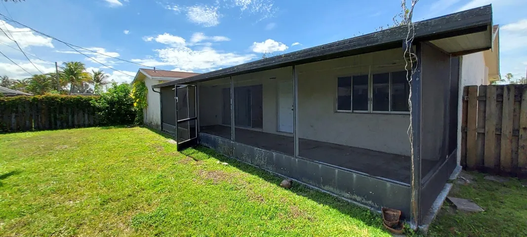 photos_rear
