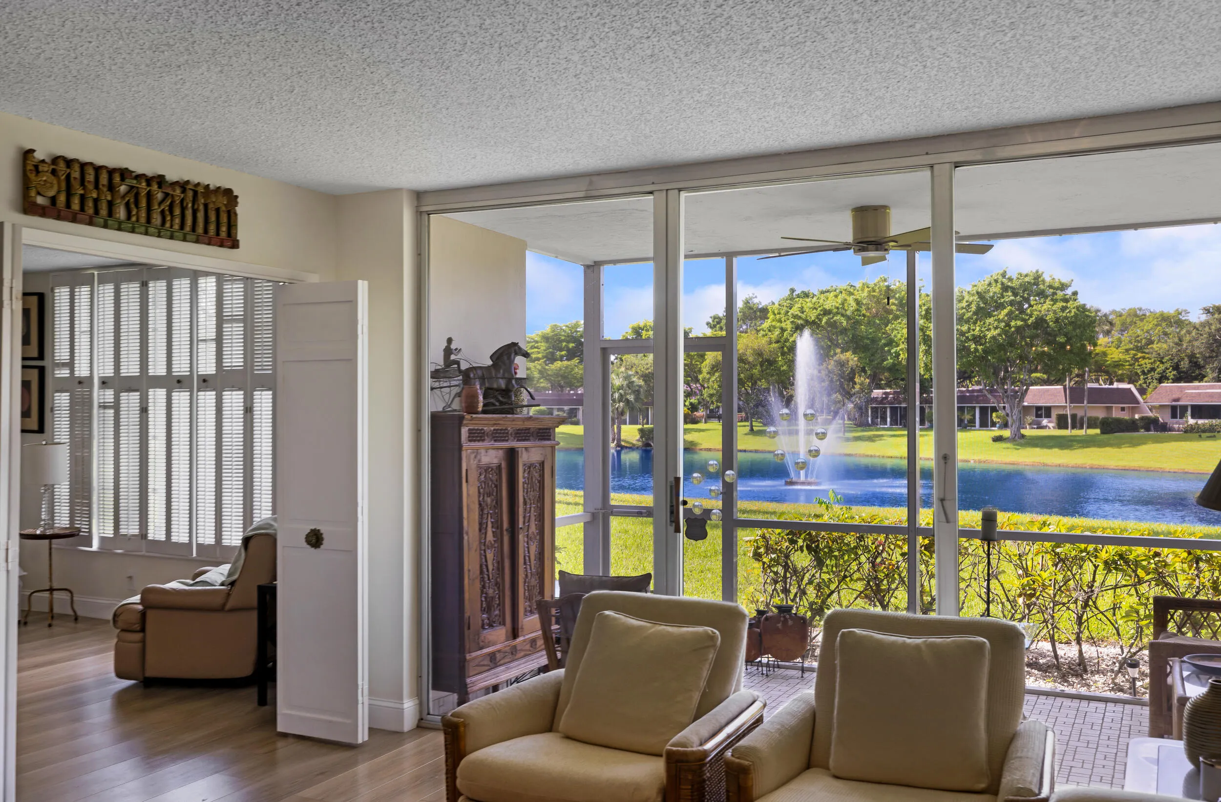 3621 Oaks Clubhouse Dr-Pompano Beach, Ma