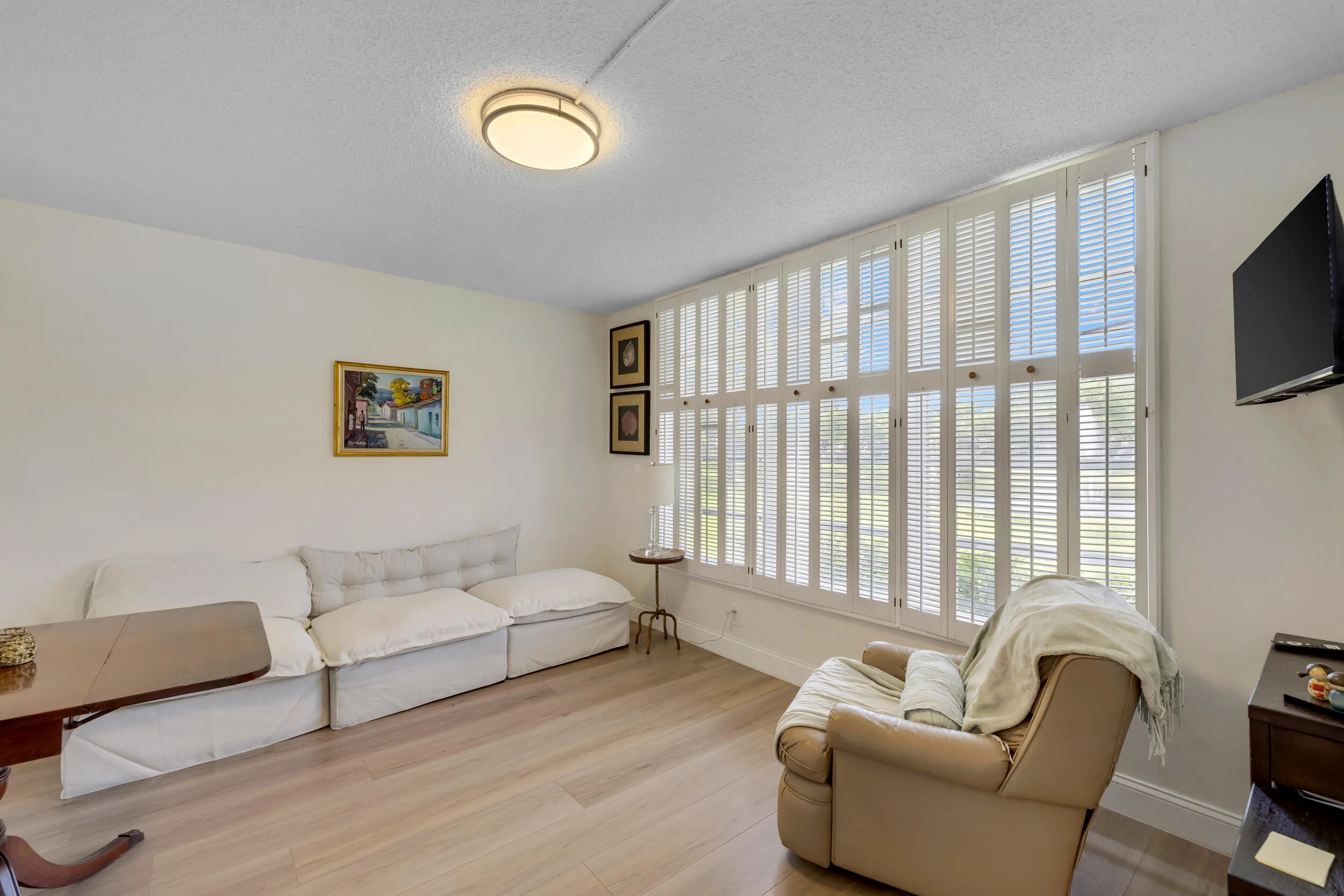 3621 Oaks Clubhouse Dr-Pompano Beach, Ma