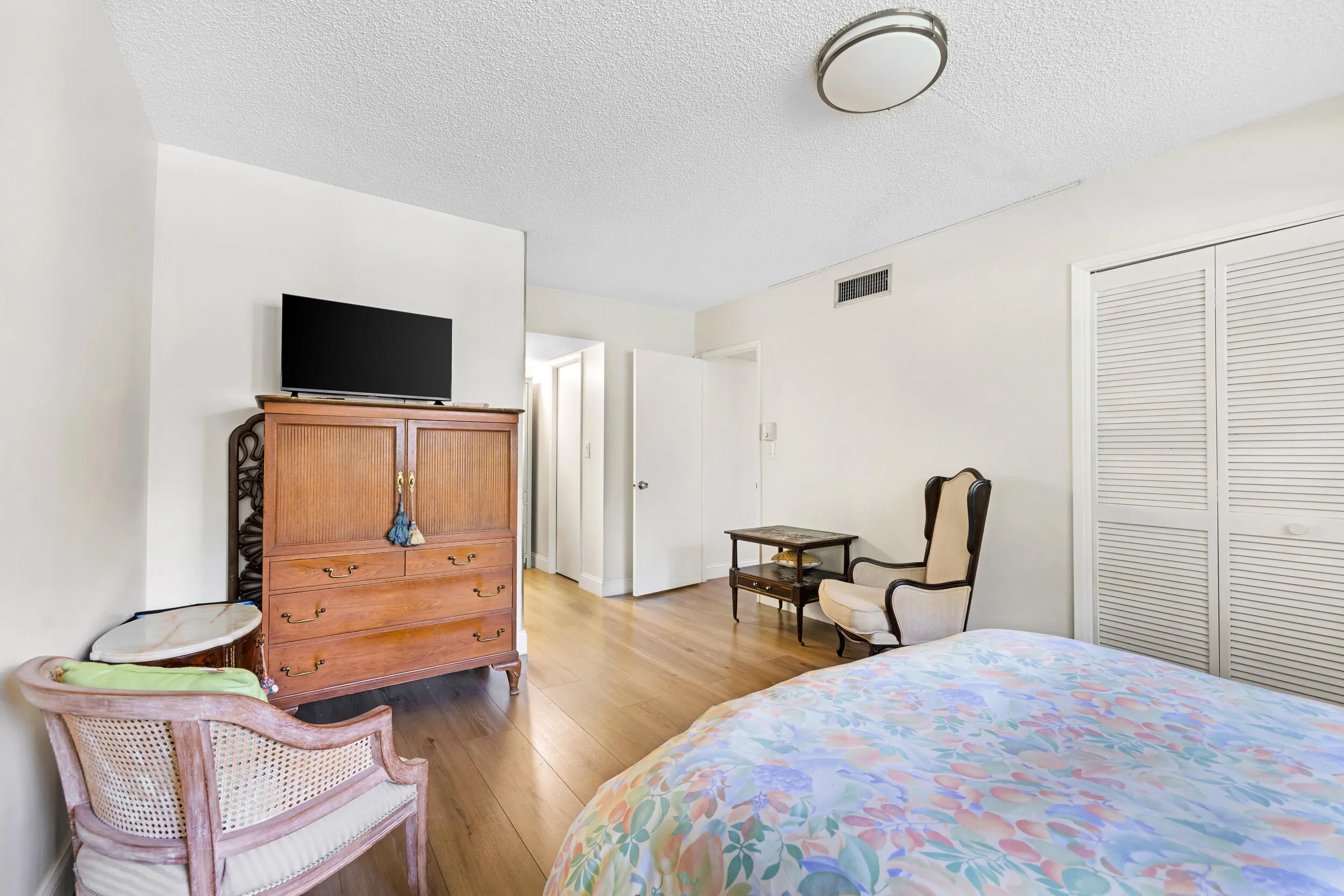 3621 Oaks Clubhouse Dr-Pompano Beach, Ma