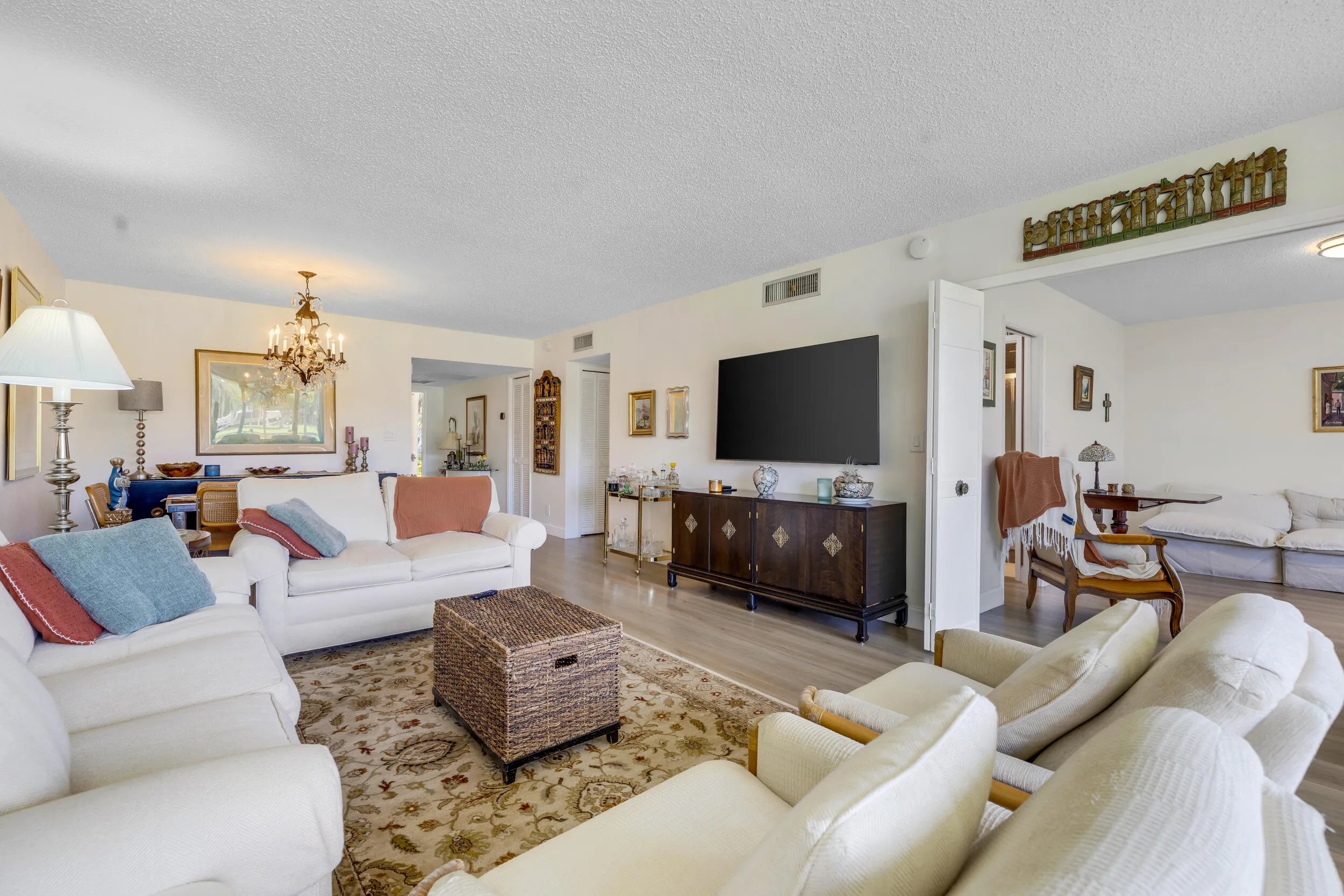 3621 Oaks Clubhouse Dr-Pompano Beach, Ma