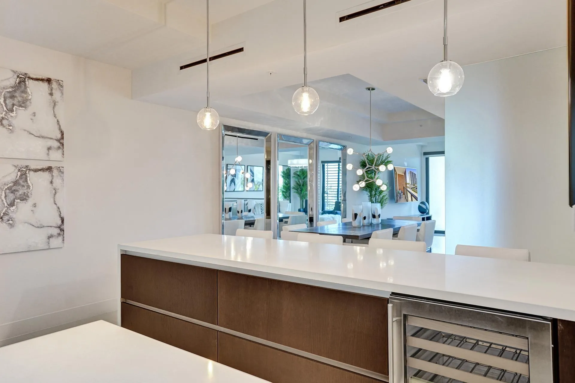 10' Breakfast Bar