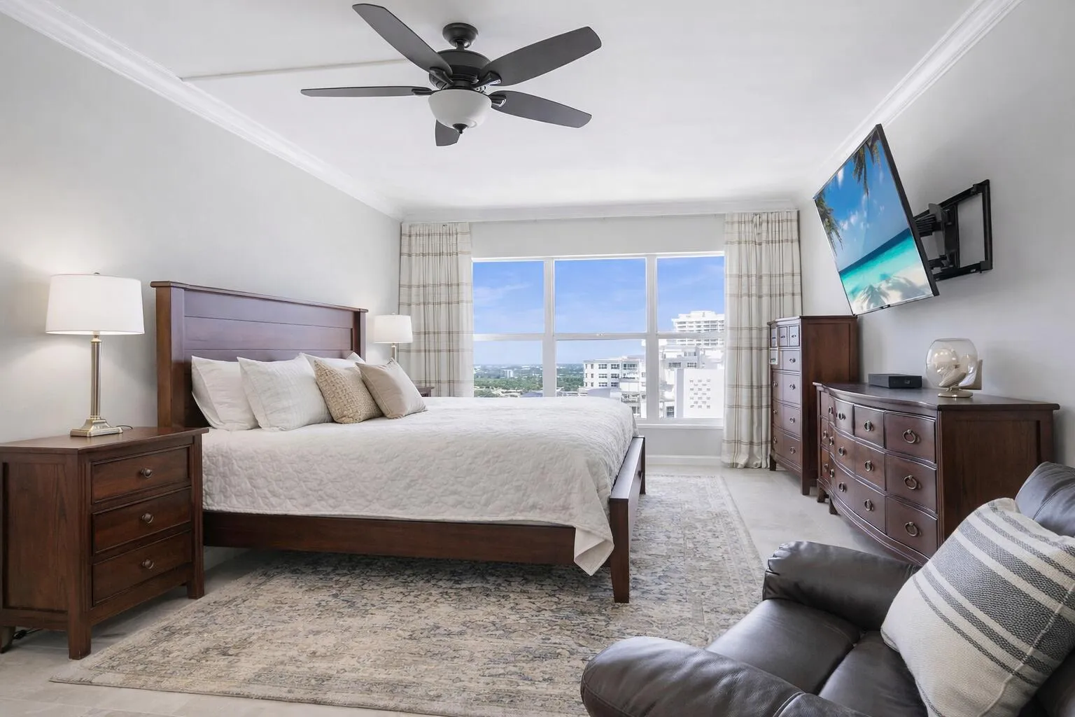 primary bedroom suite
