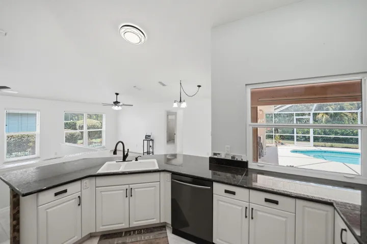 43-web-or-mls-214-sw-fernleaf-trl