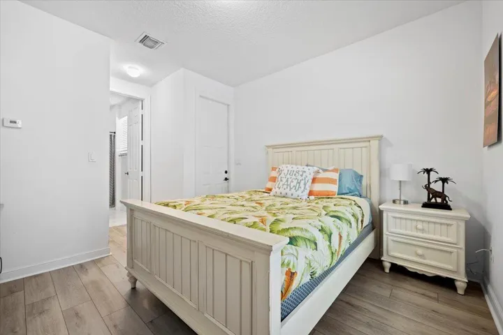 Guest Suite (5th Bedroom)